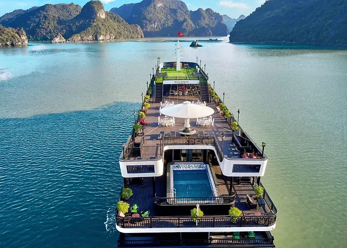 Rita Cruise 5* 下龍